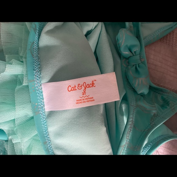 3T cat & Jack mermaid print ruffle one piece swimsuit - Picture 4 of 5